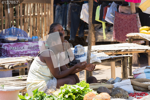 Image of Malagasy peoples on marketplace in Madagascar