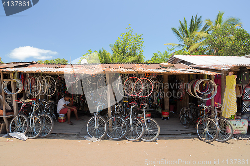 Image of Malagasy peoples on marketplace in Madagascar