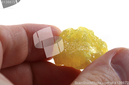 Image of yellow sulphur mineral