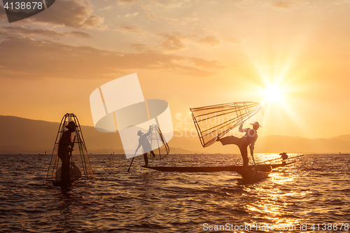 Image of  Traditional Burmese fisherman at Inle lake, Myanmar