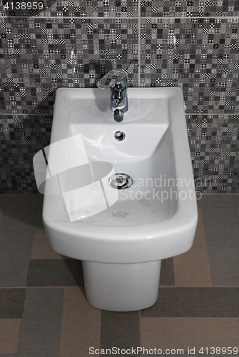 Image of white modern bidet 