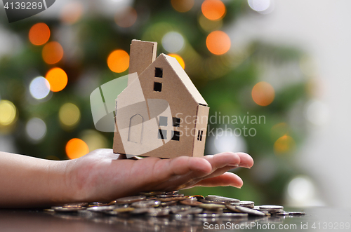 Image of Miniature paper house 