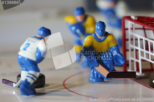 Image of goalkeeper in ice hockey