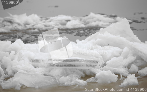 Image of Floating of floe  close to 