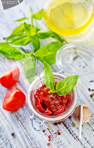 Image of dry tomato