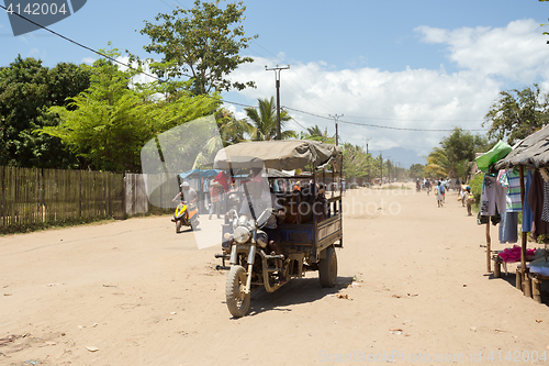 Image of Malagasy peoples on marketplace in Madagascar