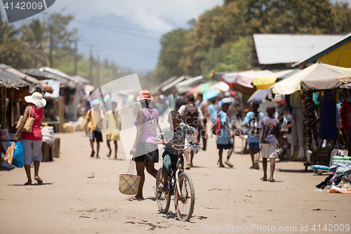 Image of Malagasy peoples on marketplace in Madagascar