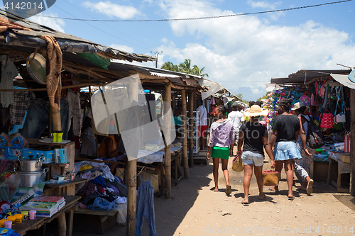 Image of Malagasy peoples on marketplace in Madagascar