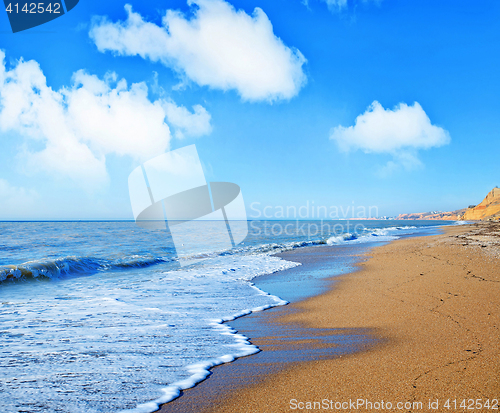 Image of sea and sky
