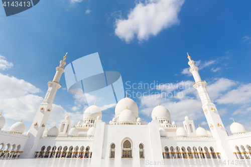 Image of Sheikh Zayed Grand Mosque, Abu Dhabi, United Arab Emirates.