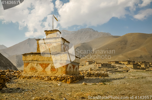 Image of House with flag