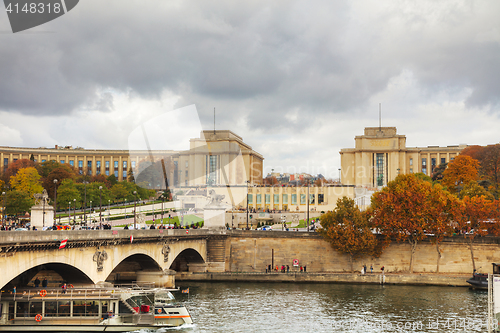 Image of Trocadero crowded with tourists in Paris