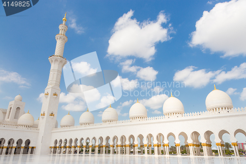 Image of Sheikh Zayed Grand Mosque, Abu Dhabi, United Arab Emirates.