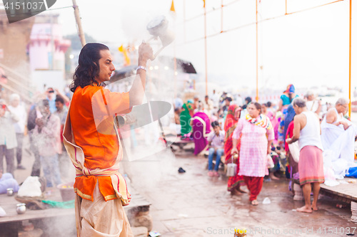 Image of Morning ritual, Dashaswamedh Ghat