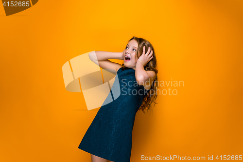 Image of The surprised teen girl