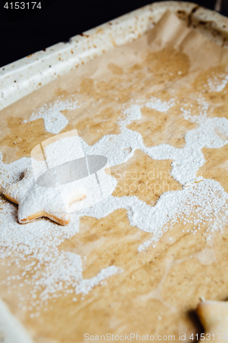 Image of One cookie on baking pan