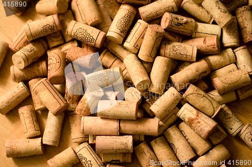 Image of wine corks heap