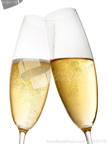 Image of two glasses of champagne