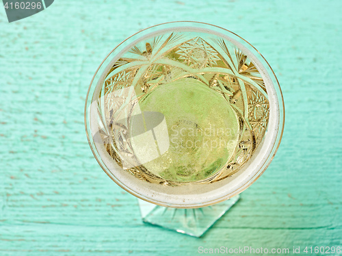 Image of glass of champagne