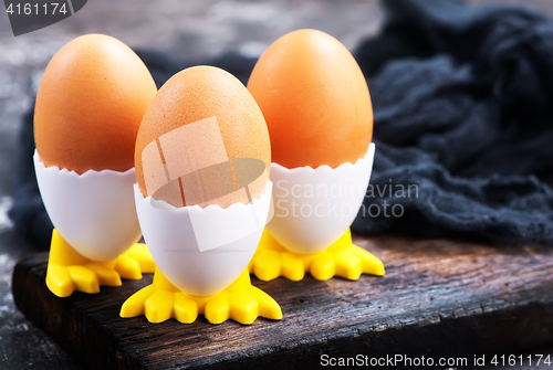 Image of boiled chicken eggs