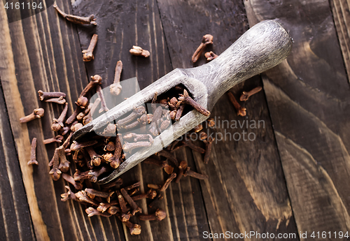 Image of cloves