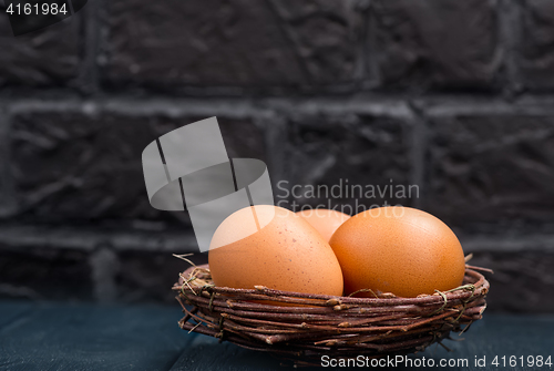 Image of raw chicken eggs