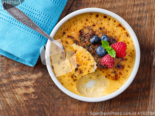 Image of bowl of creme brule