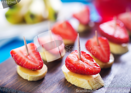 Image of canape with fruits