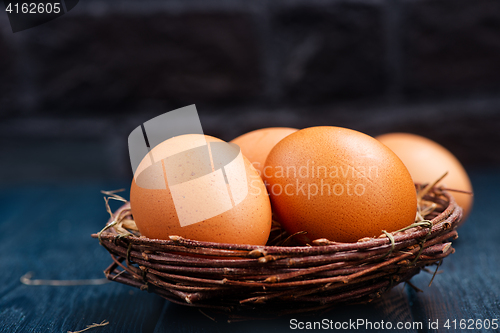 Image of raw chicken eggs