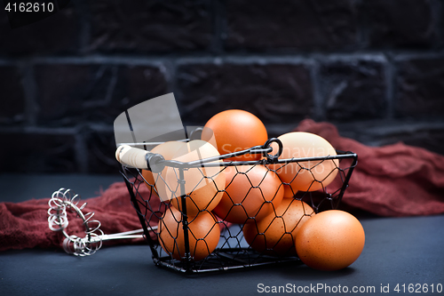 Image of raw chicken eggs