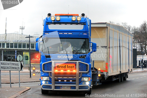 Image of Scania Semi Oversize Load Transport Up Front