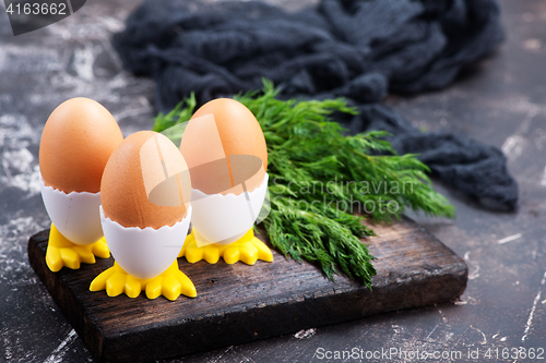Image of boiled chicken eggs