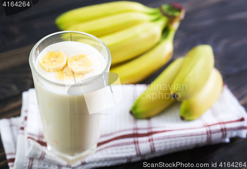 Image of banana yogurt