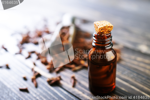 Image of clove oil