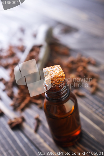 Image of clove oil