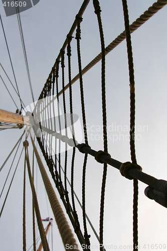 Image of Masts and rope