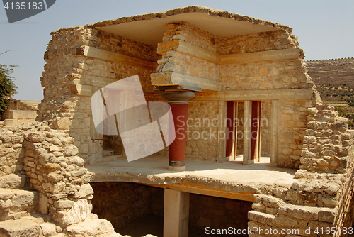 Image of palace ruins of Knossos