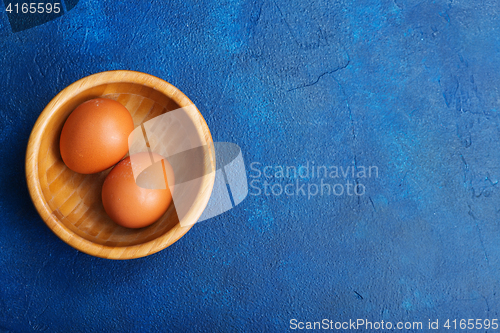 Image of raw eggs