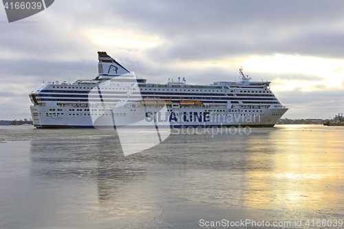 Image of Silja Symphony Arrives at Icy South Harbour, Helsinki
