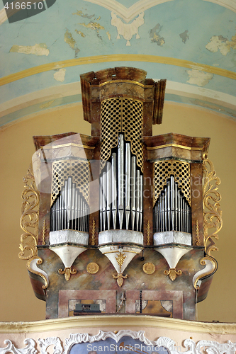 Image of Beautiful pipe organ