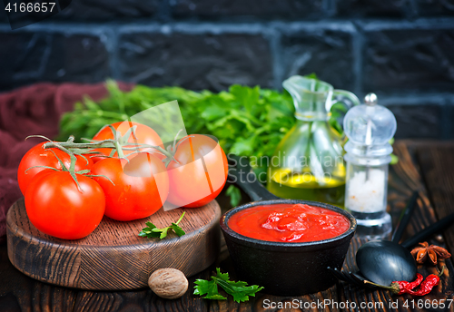 Image of tomato sauce