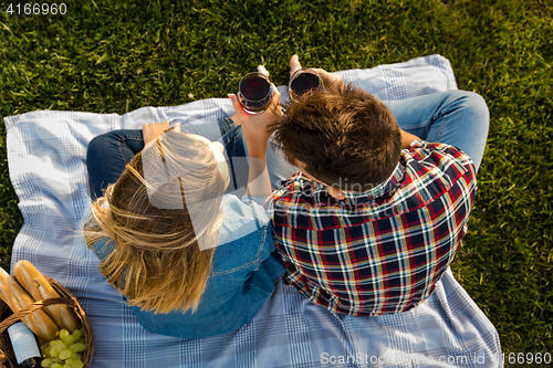 Image of Making a summer picnic