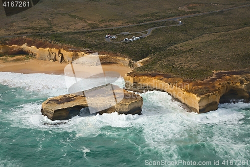 Image of Great Ocean Road, London\'s Arc