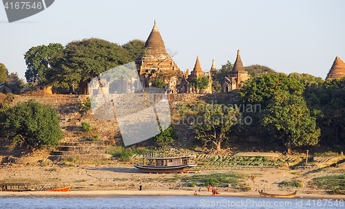 Image of Boats and pagoda