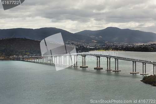 Image of Tasman Bridge at night