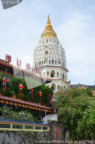 Image of Buddhist temple Kek Lok Si in Penang