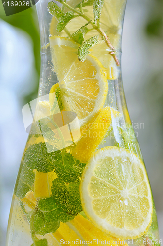 Image of Fresh limes and lemonade