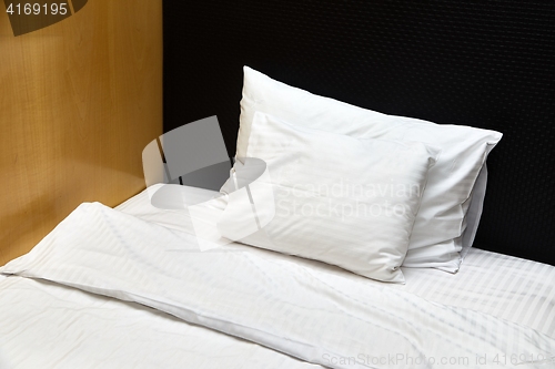 Image of Hotel bed closeup