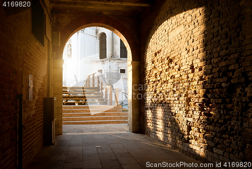 Image of Arch and brick walls