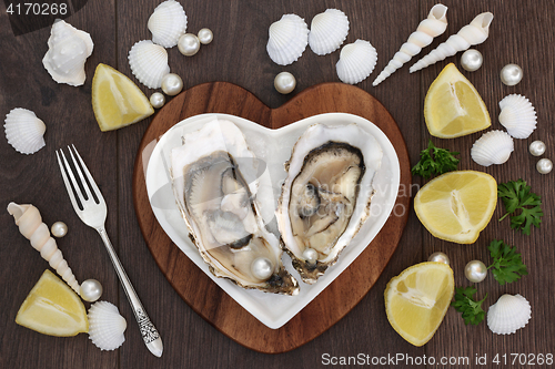 Image of Oysters and Pearls